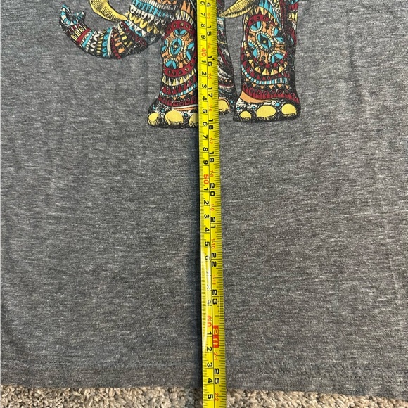 🎆 Riot Society Modern LA Elephant Graphic Festival Boho Gray Rayon Shirt Vintage - Picture 7 of 8